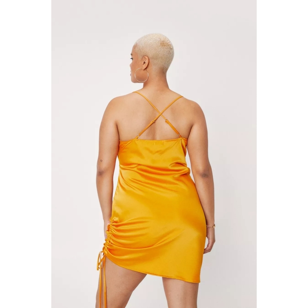 Nasty Gal Cowl Neck Mini Dress with Ruched Sides in Yellow Gold Women’s Size 14 - Picture 4 of 9